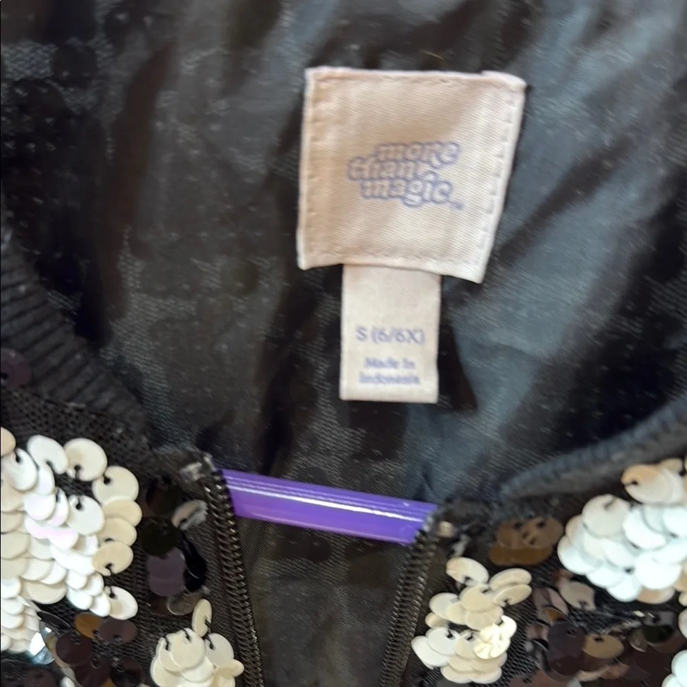 Black and White Full Sequin Checkered Jacket, Girls 6/6x, super cute!